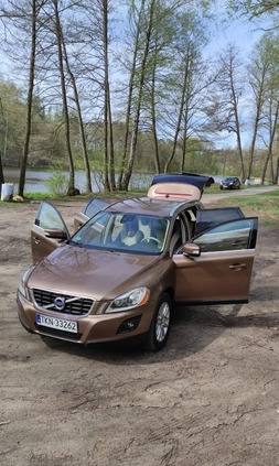 Volvo XC 60 cena 42500 przebieg: 249000, rok produkcji 2010 z Końskie małe 56